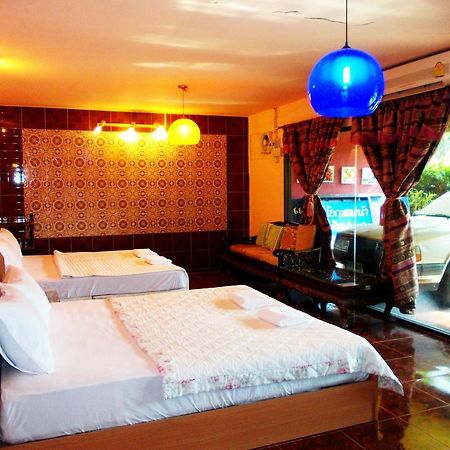 Suksomjai Hotel Rayong Exterior photo
